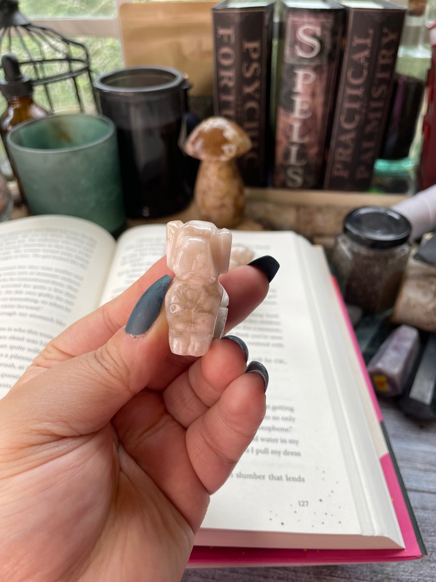 Flower Agate Dog Carving