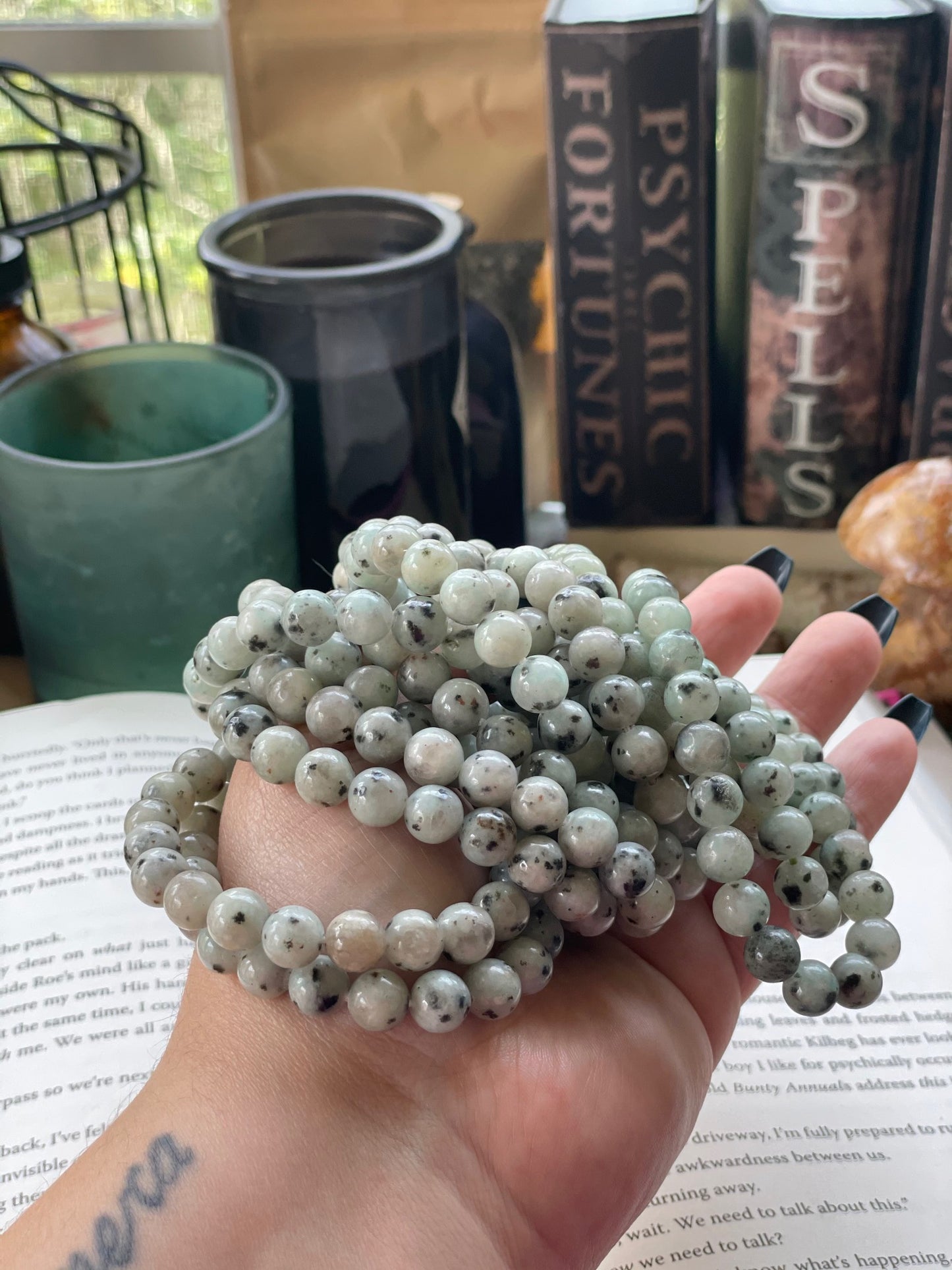 Kiwi Jasper 6mm Bracelet