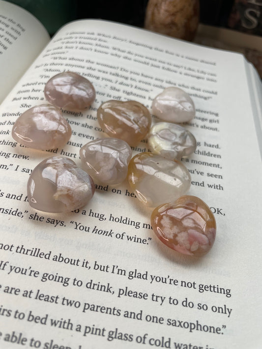 Flower Agate Heart Carving