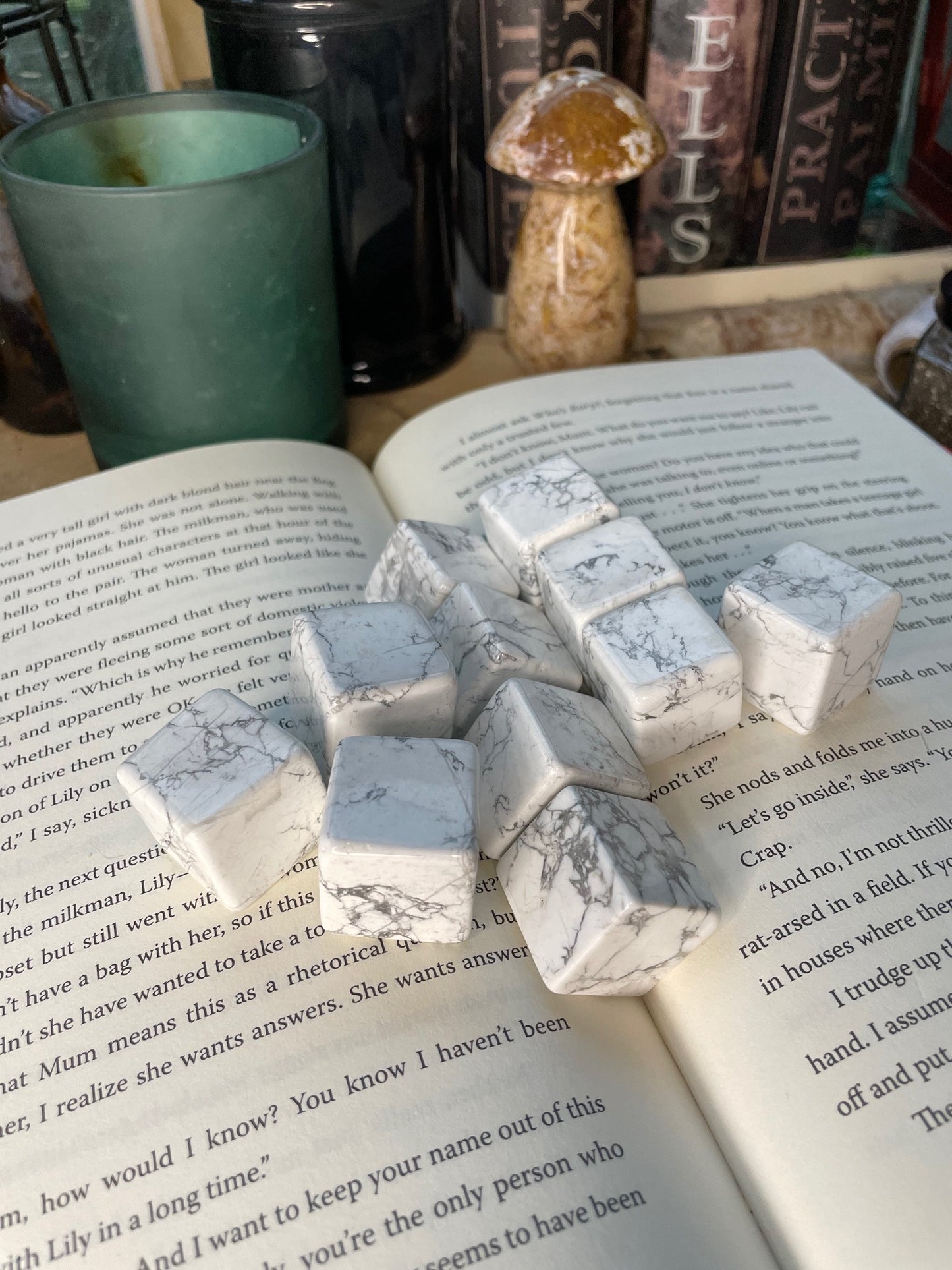 Howlite Cube