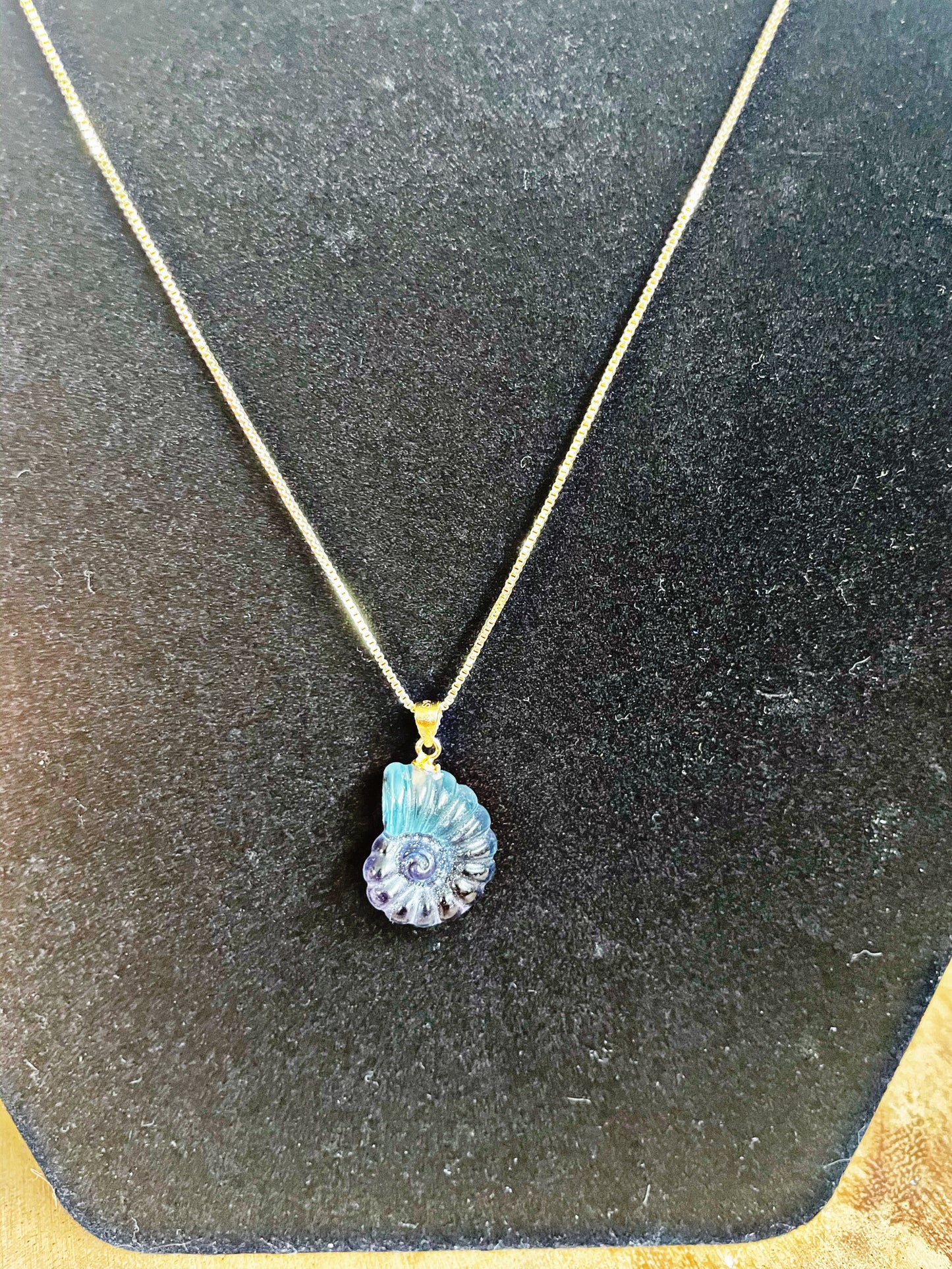 Fluorite Conch Necklace (Vanessa's Necklace)
