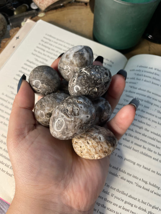 Spharalite Egg