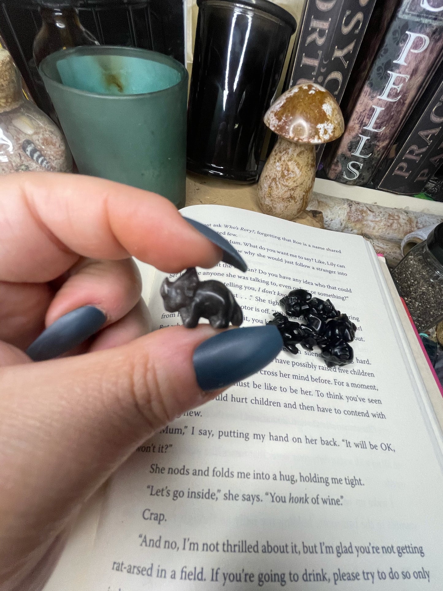 Mini Silver Sheen Obsidian Rhno carving