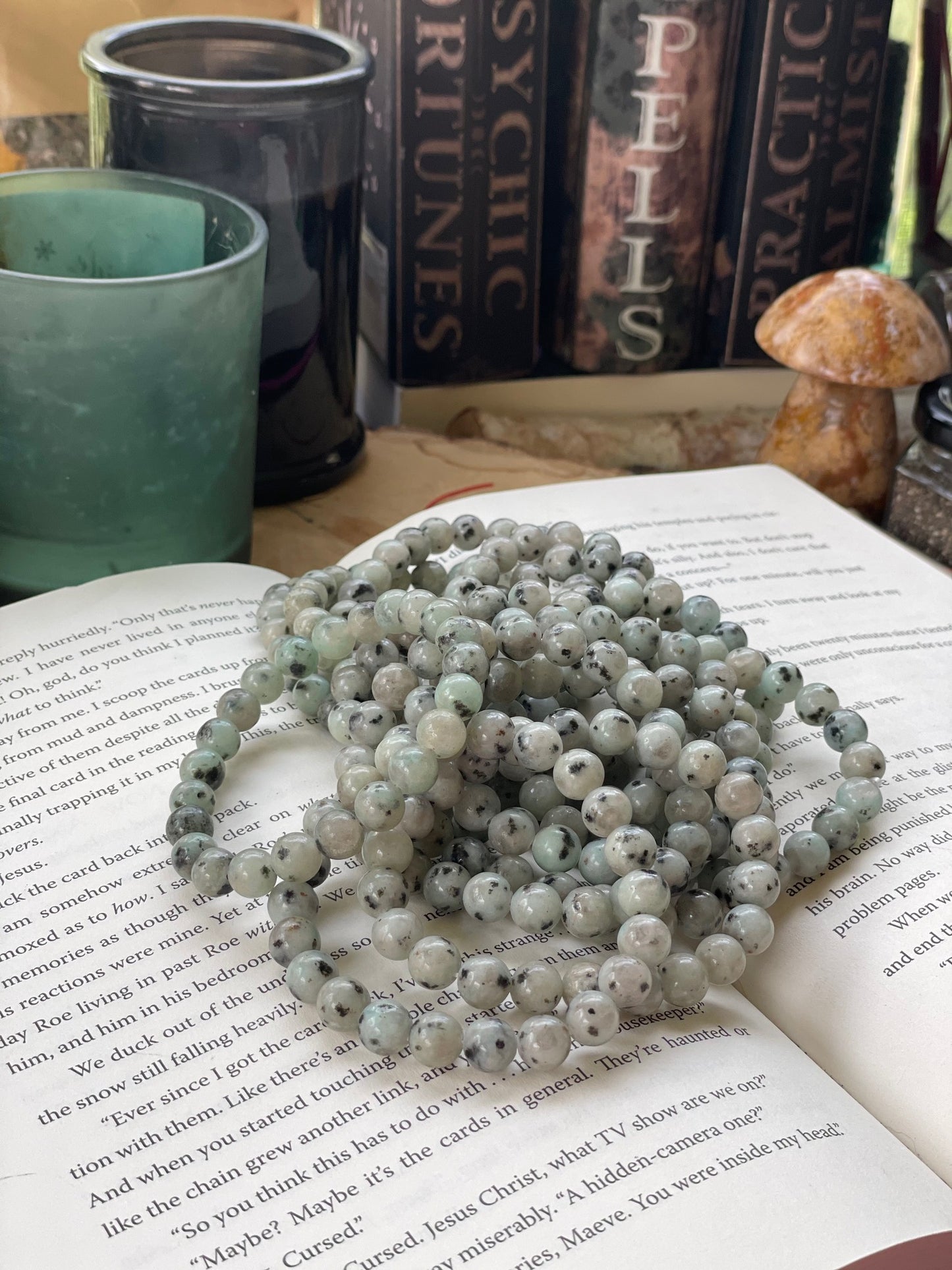 Kiwi Jasper 6mm Bracelet