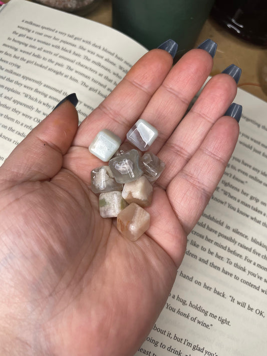 Mini Flower Agate Cube